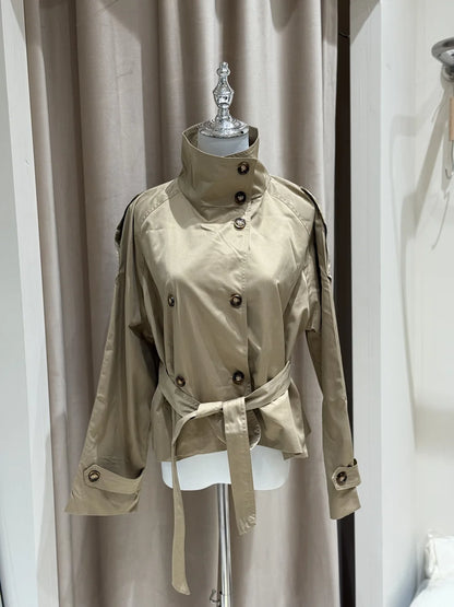 Adèle – Veste "Trench Caramel"